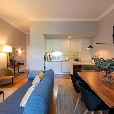 Bmyguest Collection - The Marquis Luxury Garden Appartement