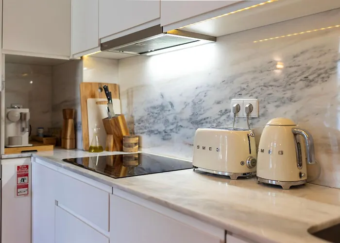 Bmyguest Collection - The Marquis Luxury Garden Lejlighed