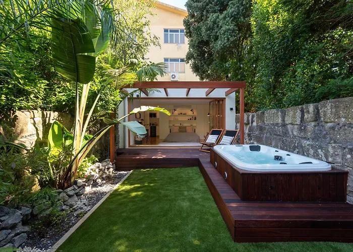 Bmyguest Collection - The Marquis Luxury Garden Appartement *