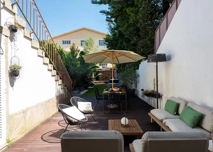 Bmyguest Collection - The Marquis Luxury Garden